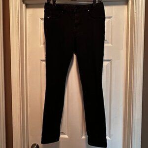 Versatile Black Jeans by D Jeans – Size 8, Perfect for Any Occasion!